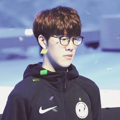 凑无多余摆 凑无多余摆